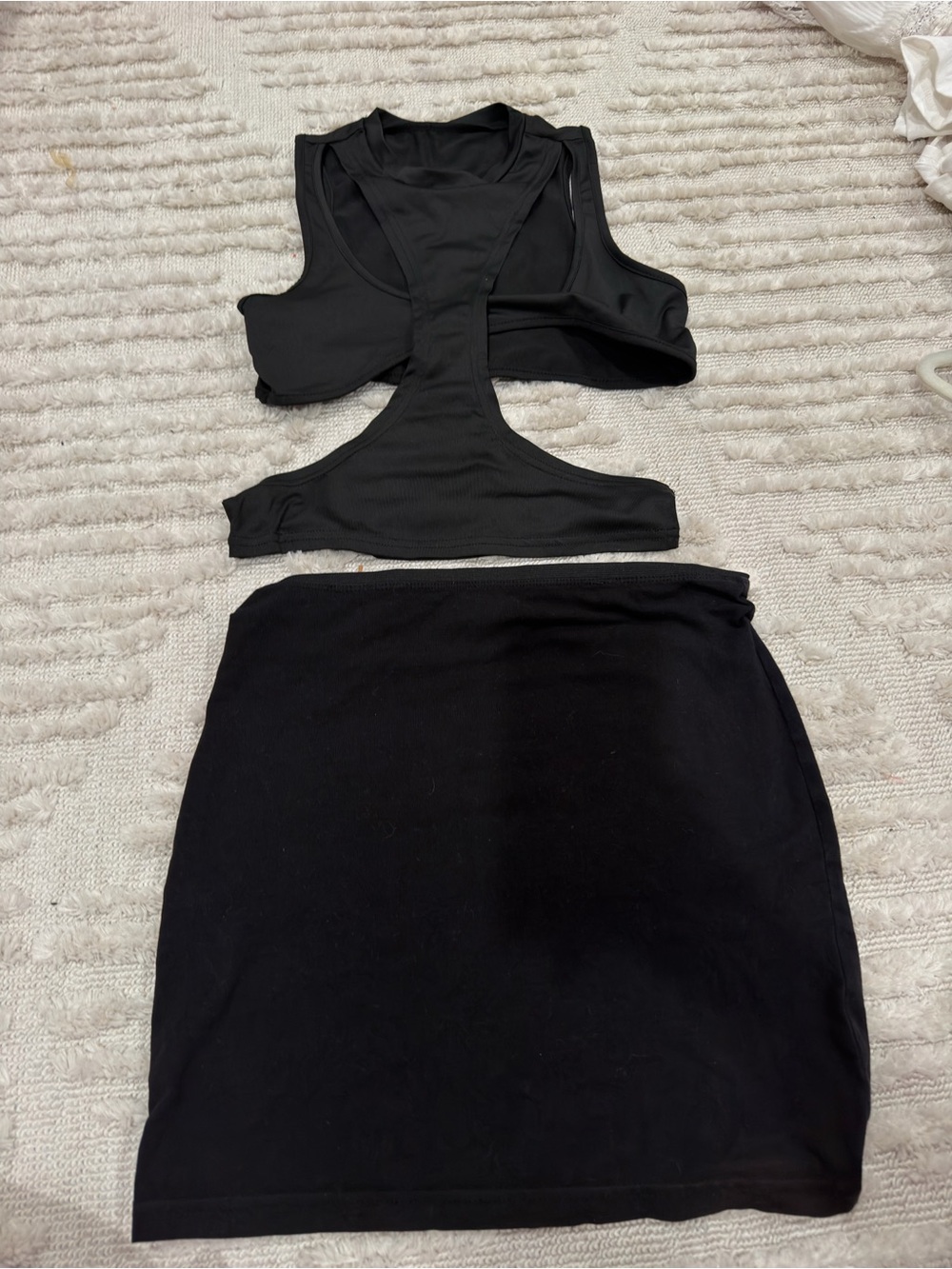 H&M Black Cutout Pencil Skirt - Sleek Bodycon Mini set